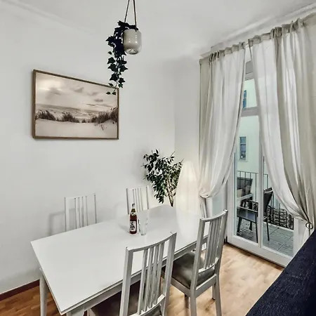 Staytime - Wildflower Apartamento