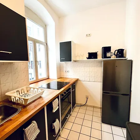 Staytime - Wildflower Appartement Dresden